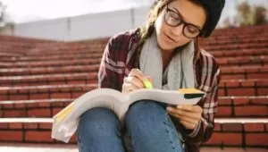 BOE-oposiciones-Correos-2023 copia 2