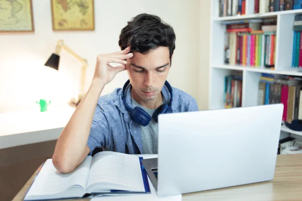 Academia Correos en Vitoria